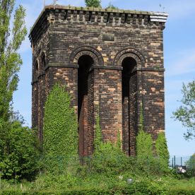 Water_tower_on_Tower_Hill_Ormskirk